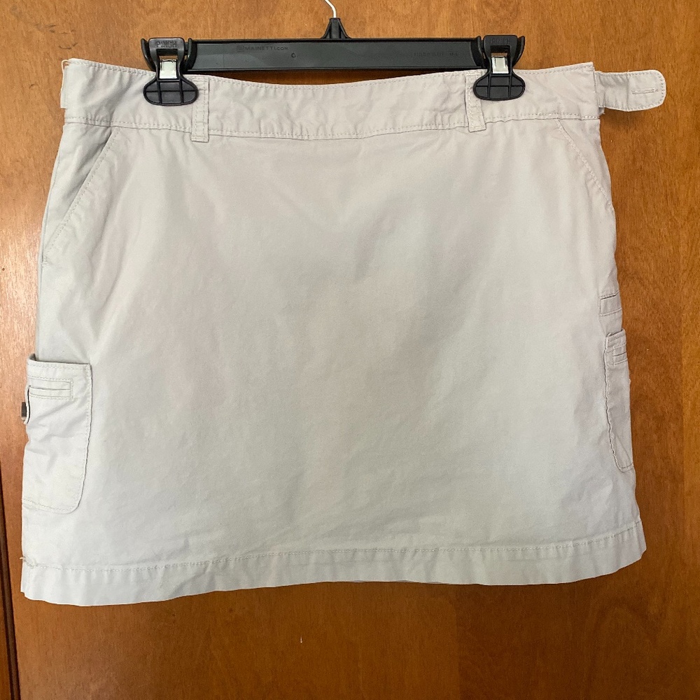 Dockers skort - tan